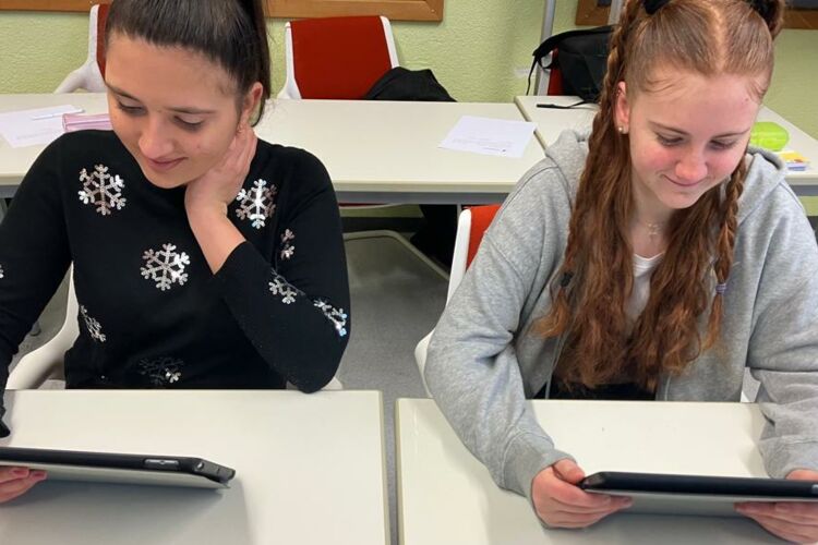2023-05-11-digitales-lernen mit Tablets im Unterricht an der Gewerbeschule Bad Säckingen